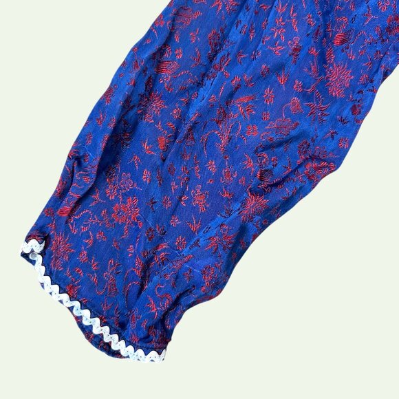 Vintage Silky Satin Pajama’s - Picture 4 of 10